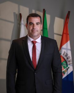 Fabinho Costa - Prefeito de Iguaba Grande